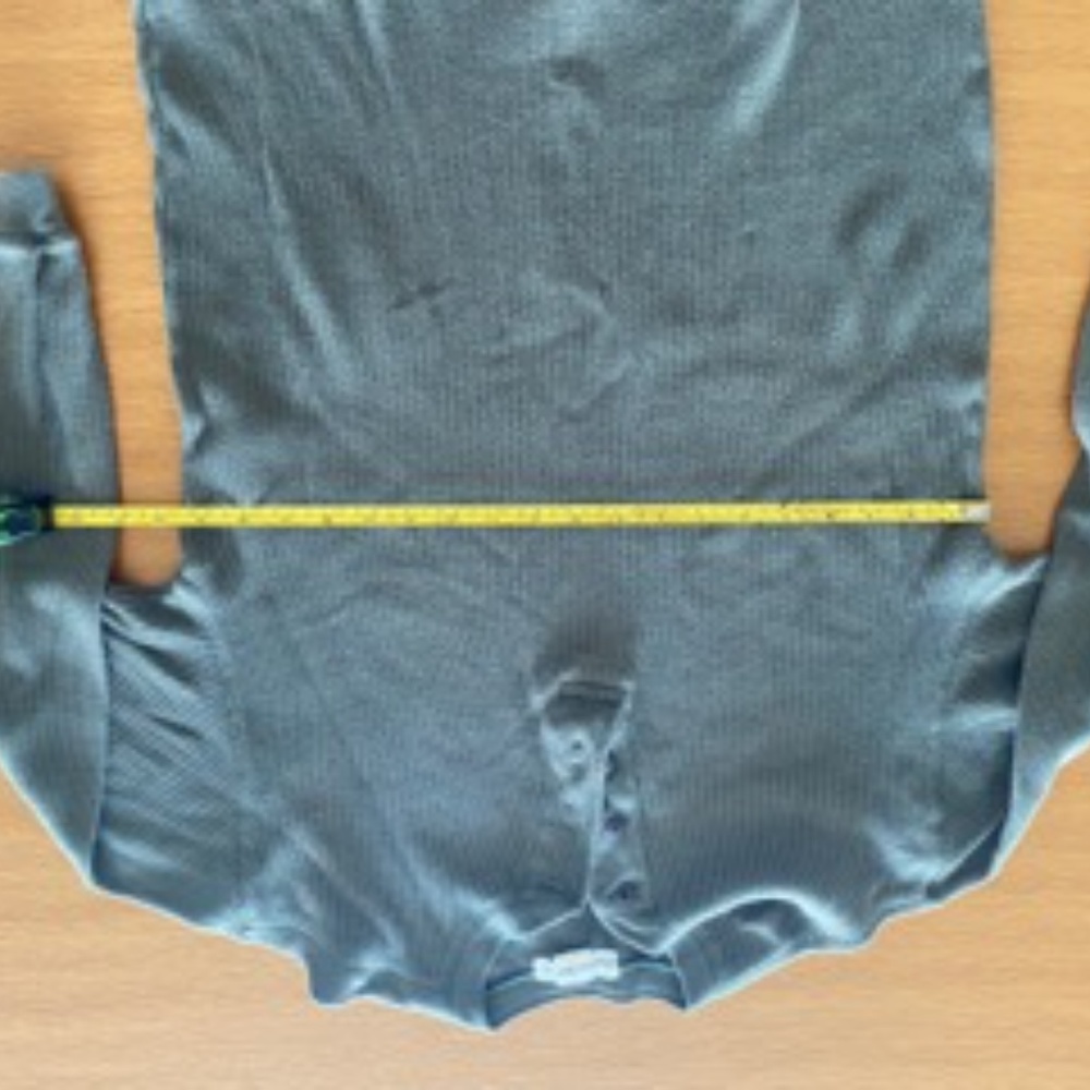 Sweater - Picture 3 of 3